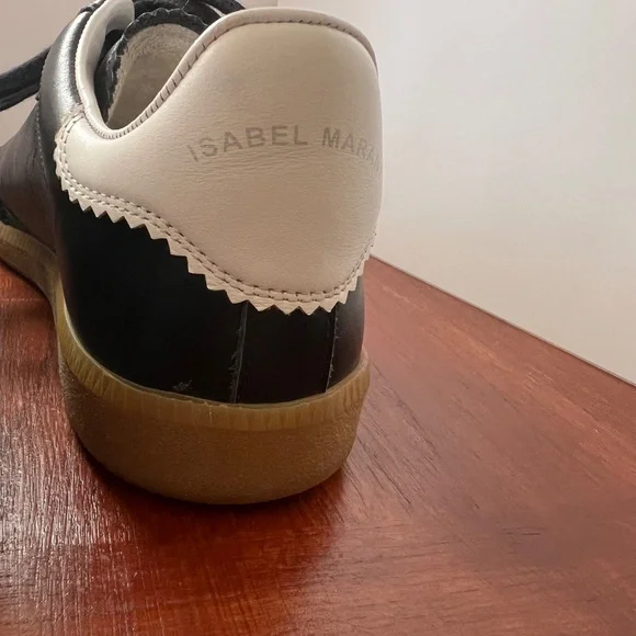 Isabel Marant Bryce Sneakers in black - Picture 3 of 8